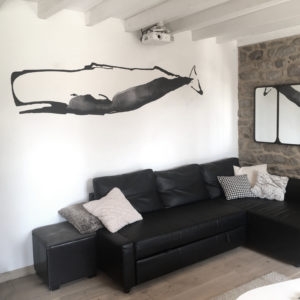 baleine-salon-vague-graphique-pose-papier-peint
